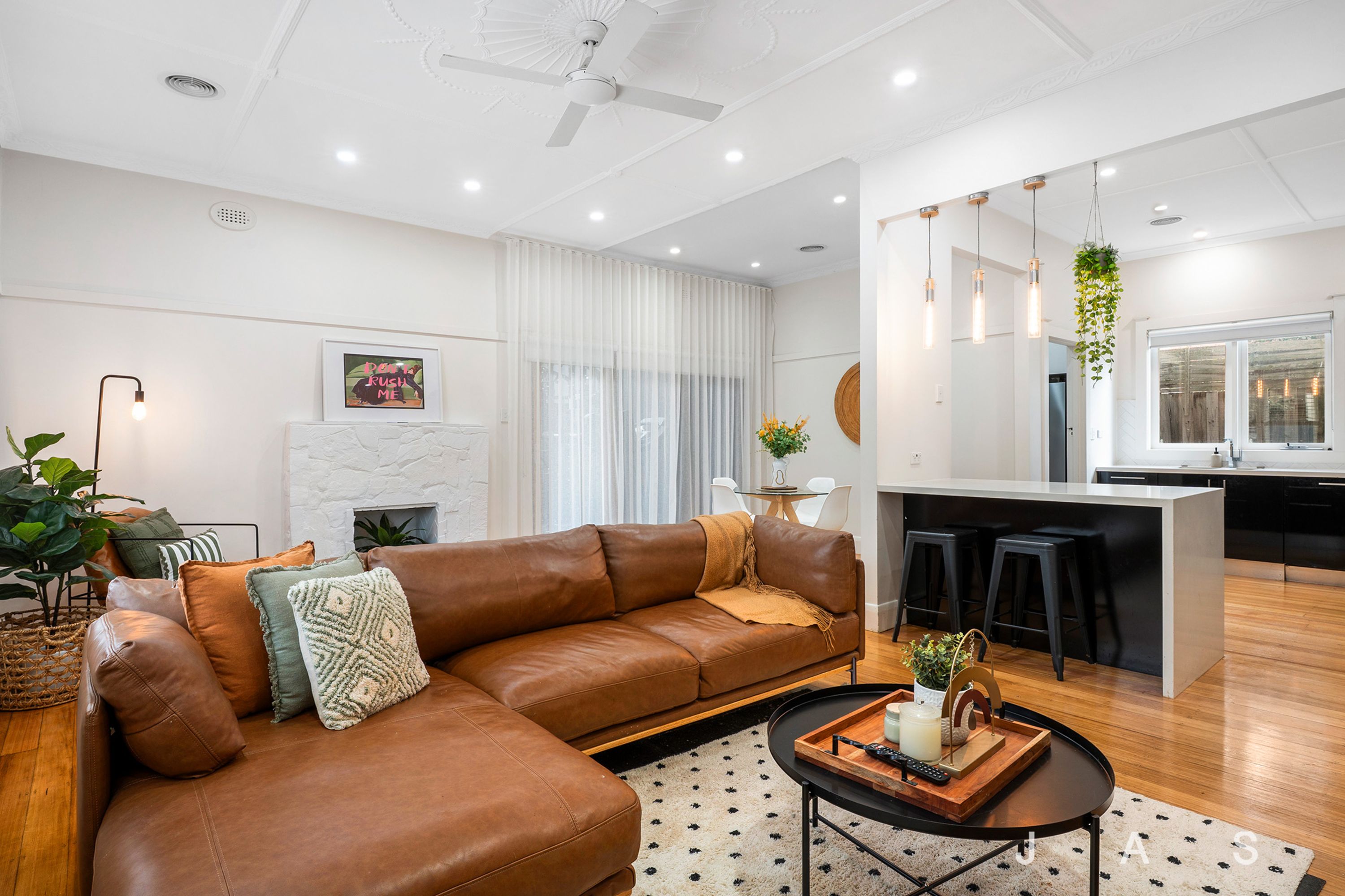 17 McKay Street, Sunshine, Sunshine - Thumbnail 3