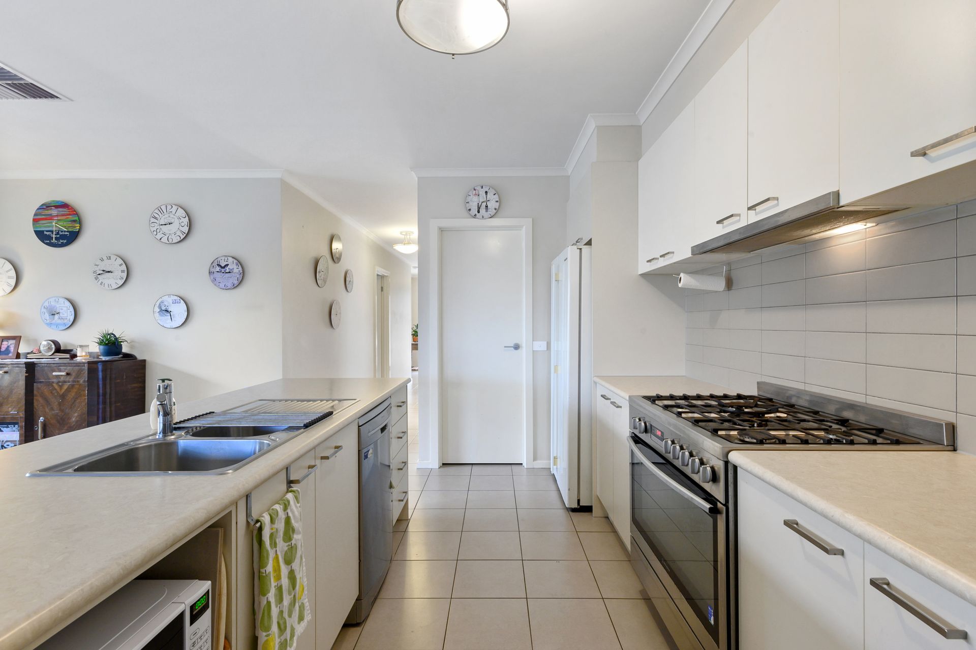 8 Casina Court, Epsom, Epsom, Epsom - Thumbnail 8