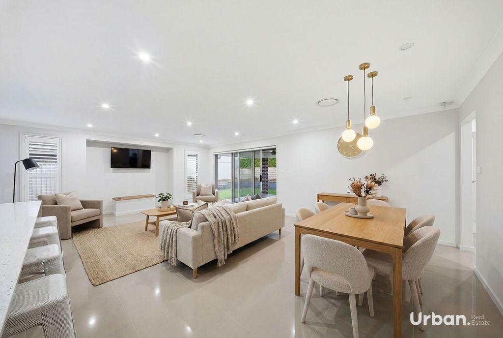 Oran Park 15 Matich Place