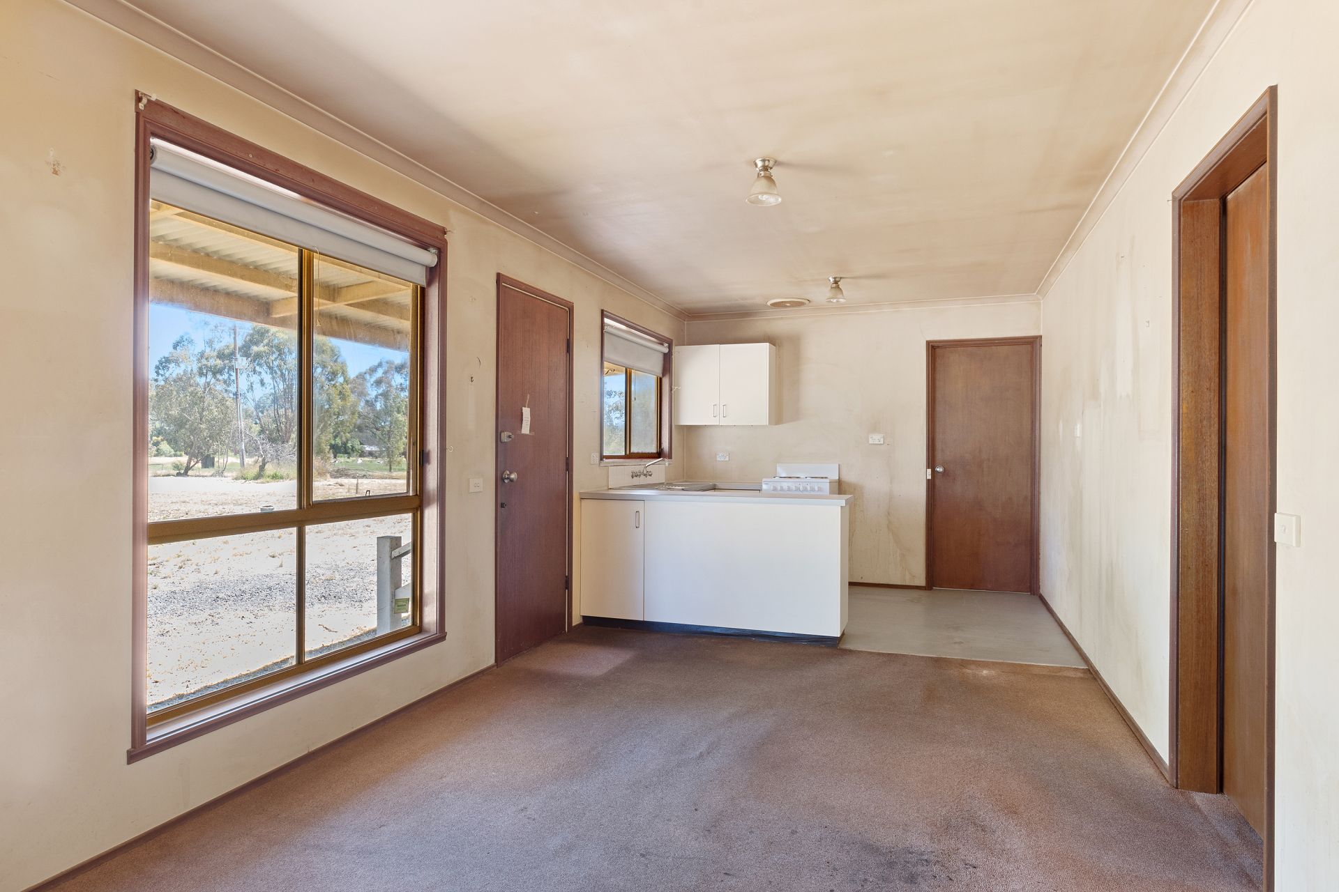2048 Bridgewater - Maldon Road, Newbridge, Newbridge, Newbridge - Thumbnail 5