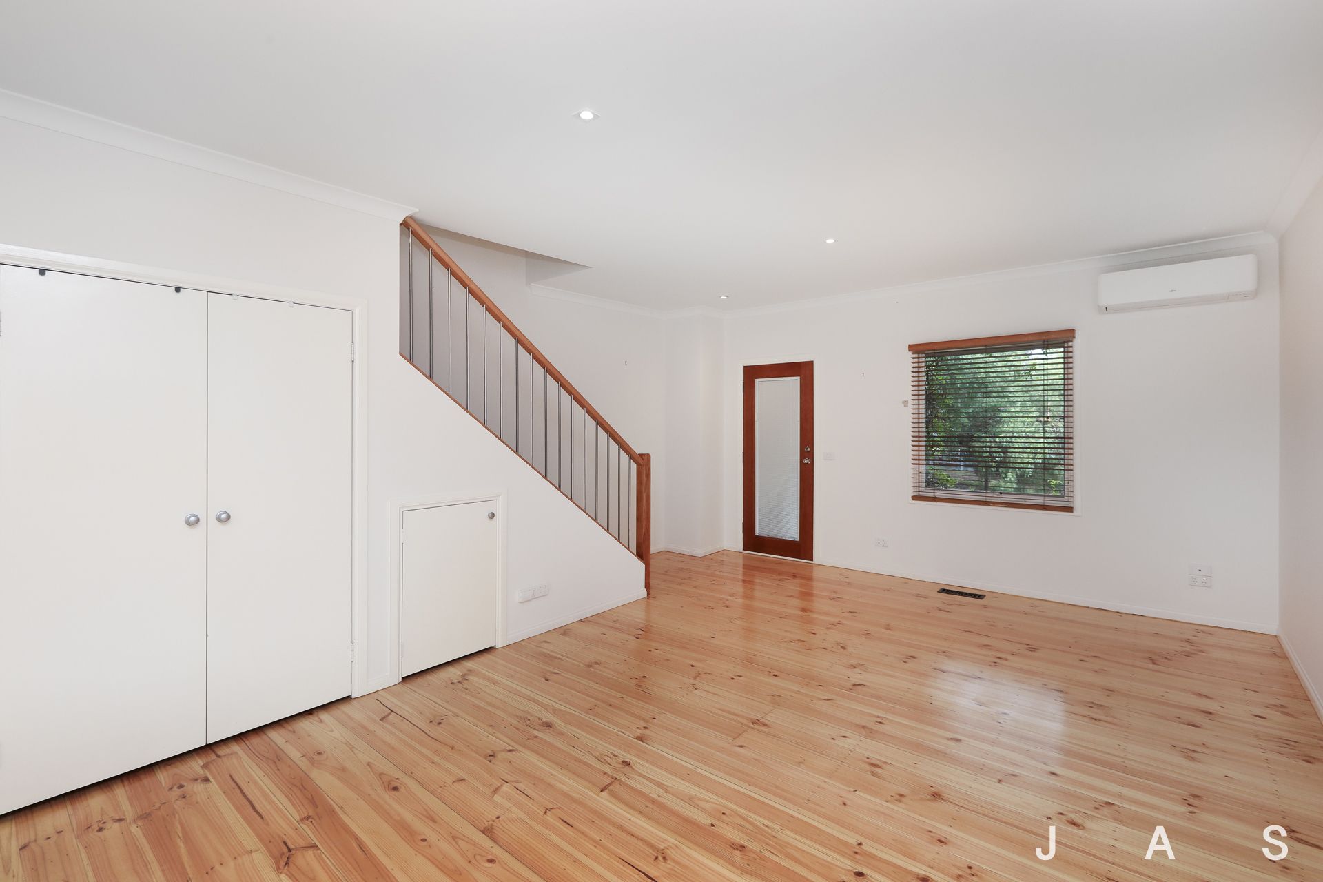 3 Woodruff Street Kensington VIC, Kensington - Thumbnail 3