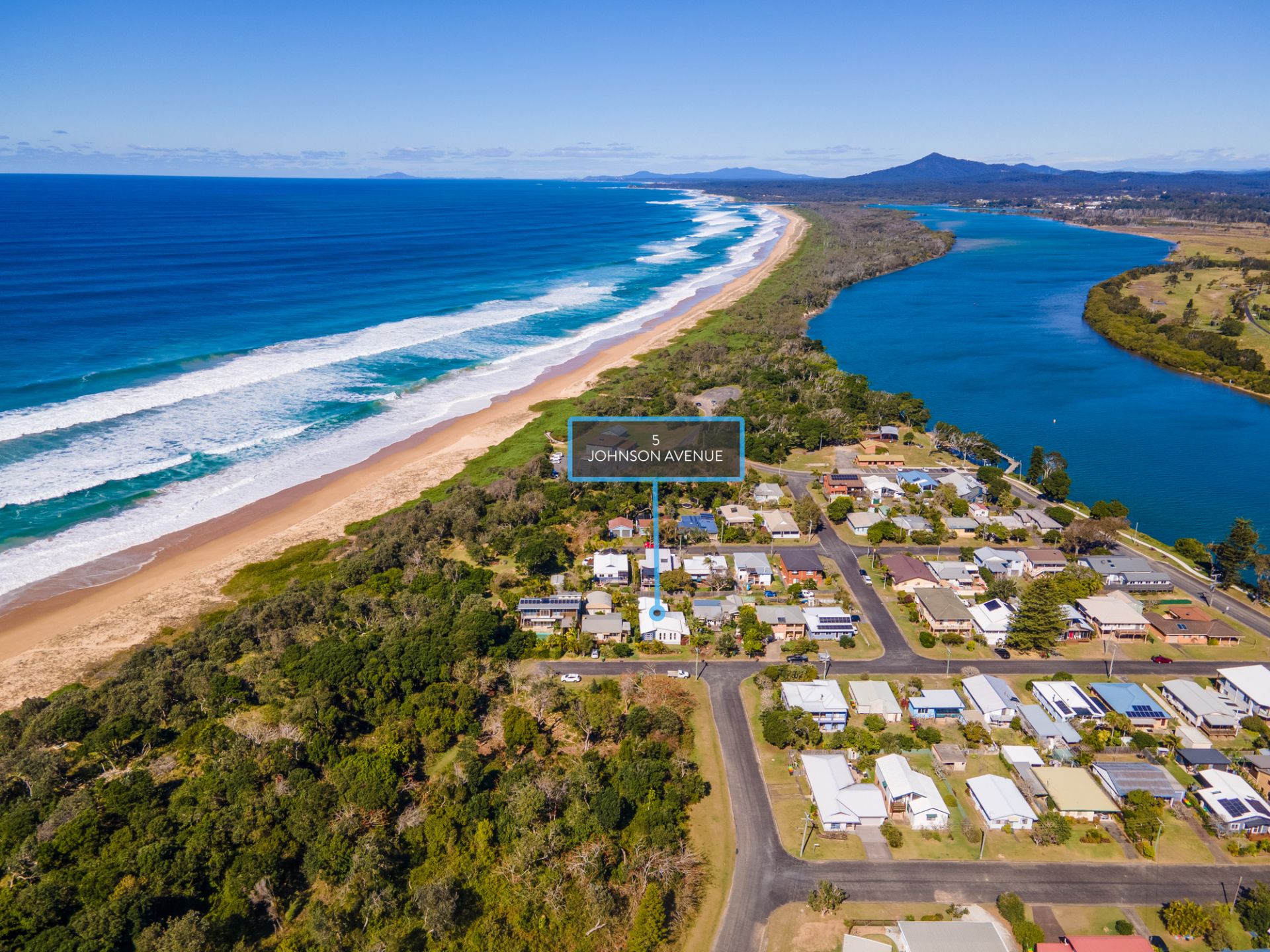 5 Johnson Avenue MYLESTOM NSW