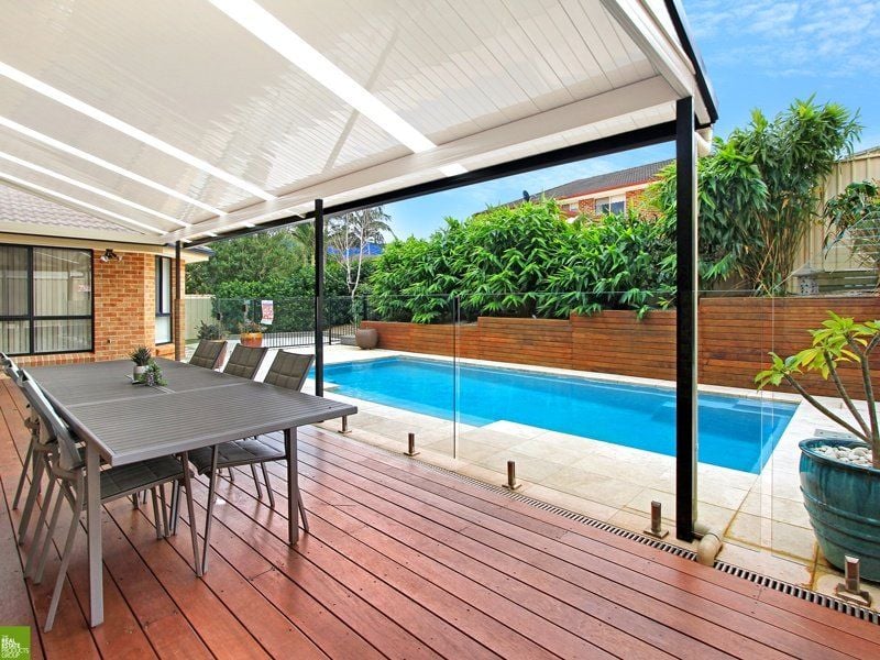 8 Glengarry Way, Horsley - Thumbnail 2