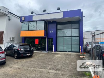 HIGHLY EXPOSED SHOWROOM ON WELLINGTON RD!