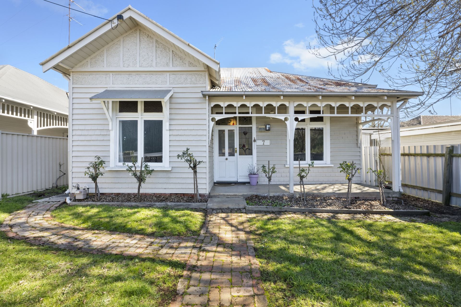 7 Ronald Street, Ballarat Central, Ballarat Central - Thumbnail 2