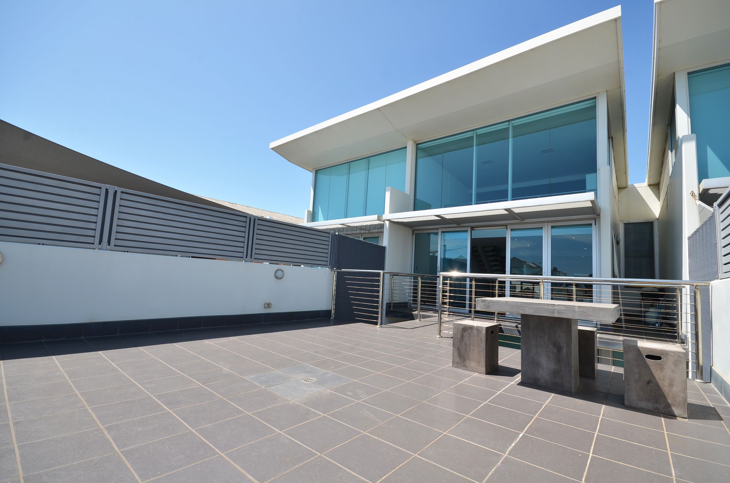 2/100 Seaview Road, West Beach SA 5024