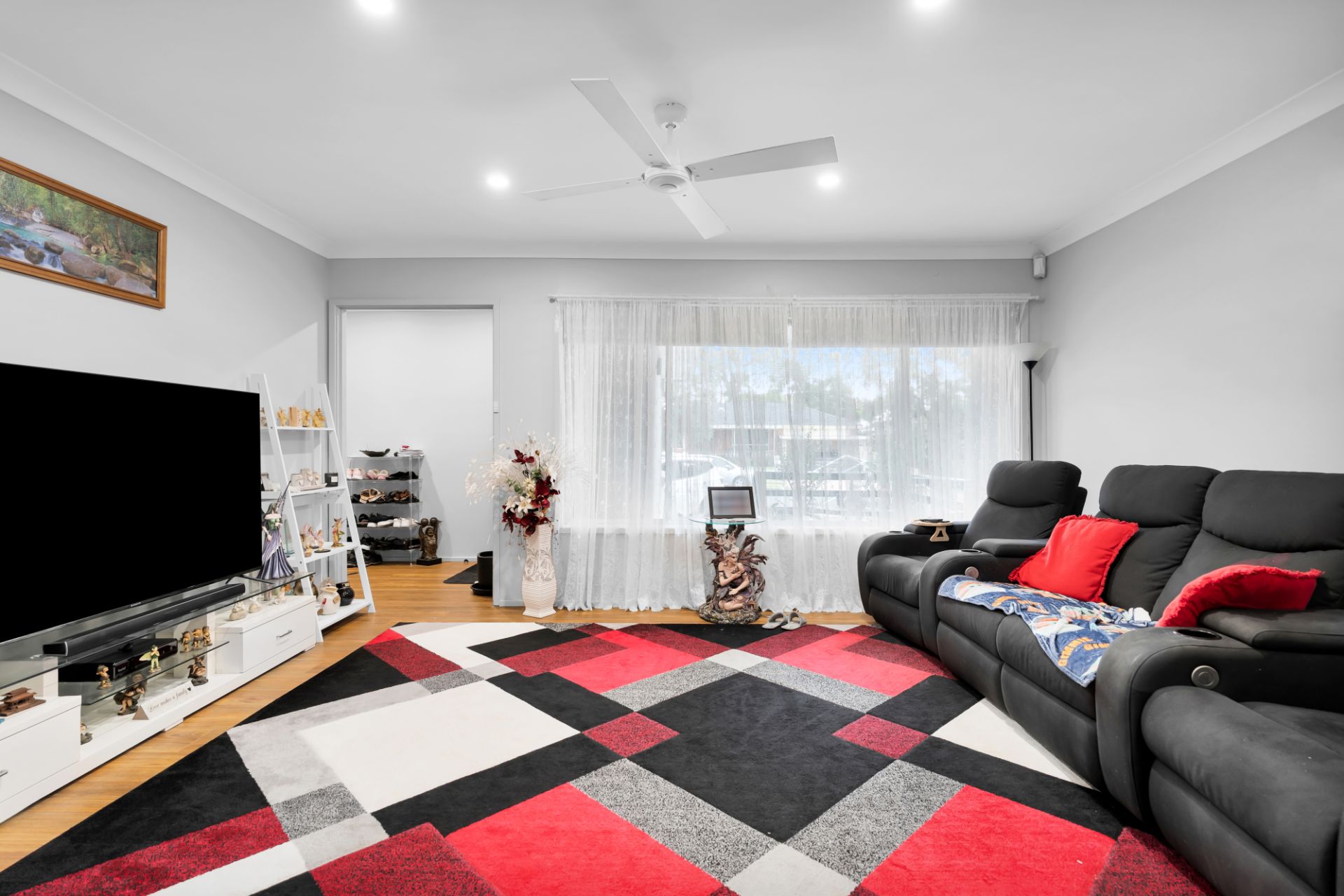 6 Macleay Street, Bradbury, Bradbury - Thumbnail 7