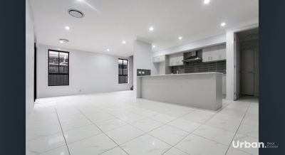 32 Tamarin Rock Avenue Street