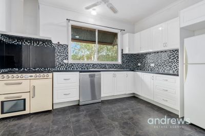 1 Riverview Road, Inverleigh
 
 
 $845,000 - $885,000, Inverleigh $ - Thumbnail 6