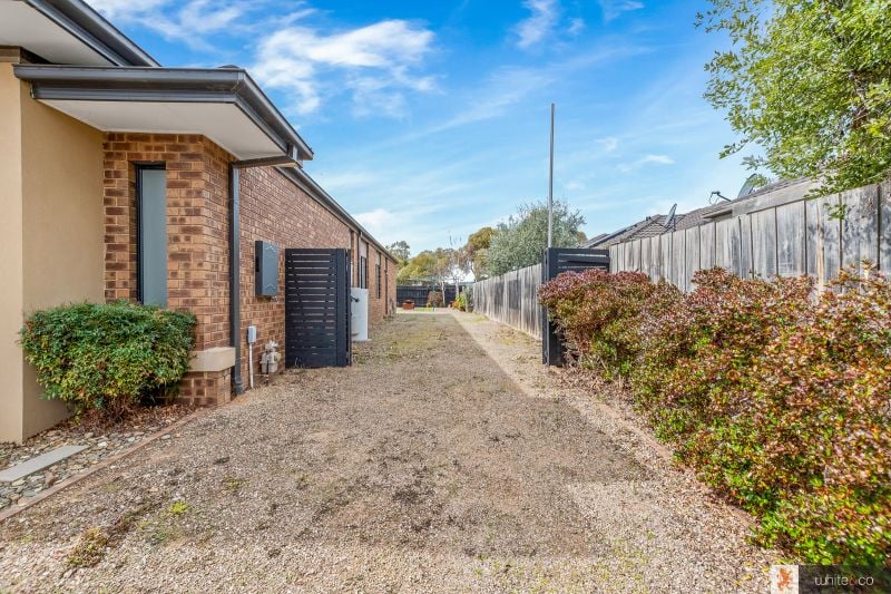 38 Ovens Circuit Whittlesea VIC, Whittlesea - Thumbnail 8