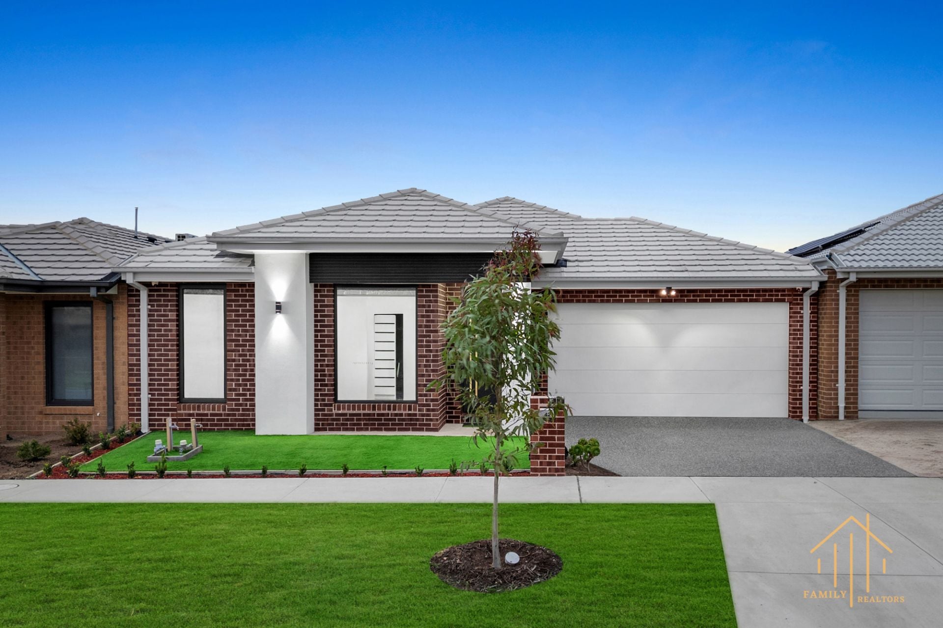 42 Sanctum Parade Cranbourne West VIC, Cranbourne West - Image 1