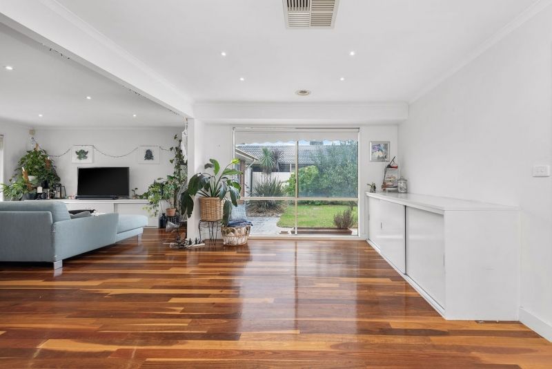 1 Farmhouse Court, Sydenham - Thumbnail 6