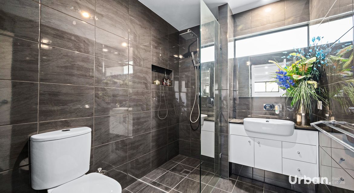 Denham Court 78 Plumegrass Avenue