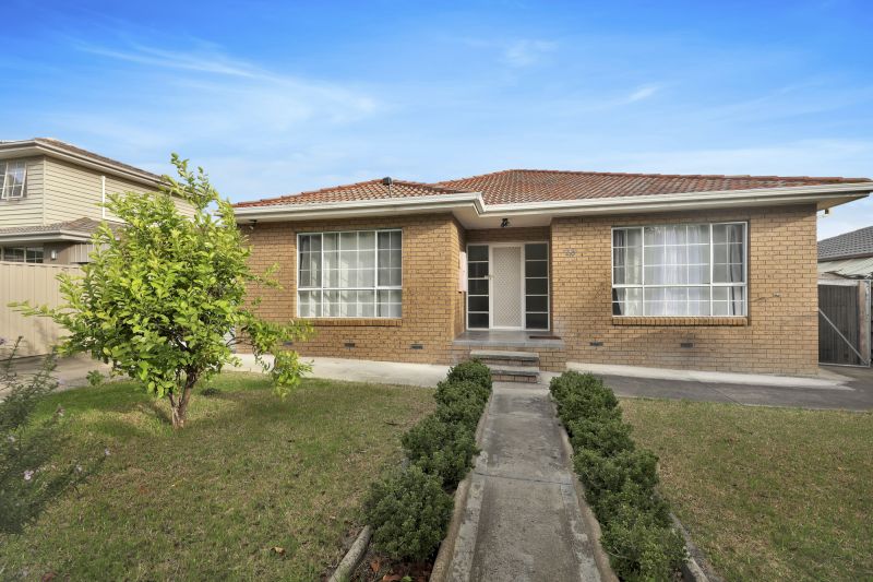 23 Carbeen Drive, Bundoora