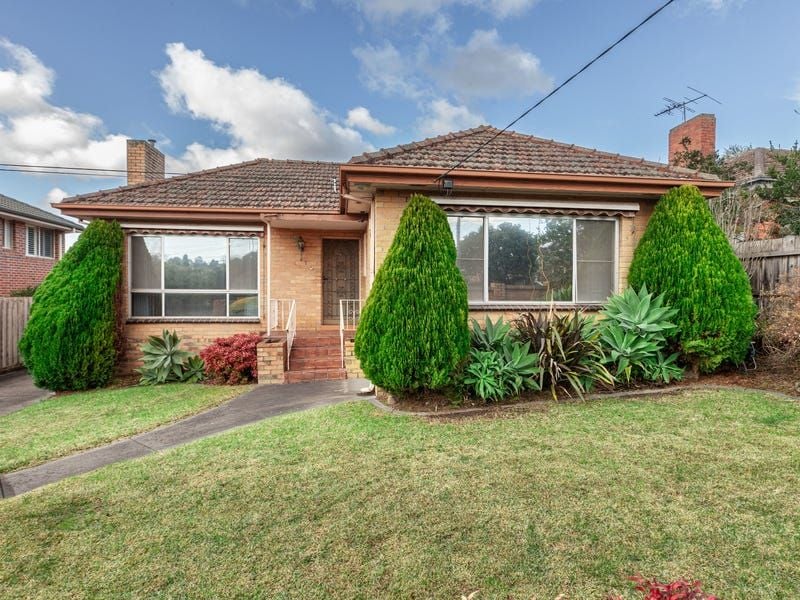 60 Rostrevor Parade, Sold, Sold - Image 1