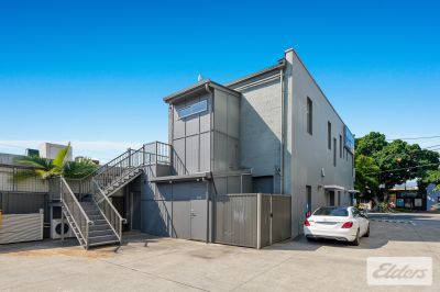HIGHLY EXPOSED COMMERCIAL OPPORTUNITY IN KANGAROO POINT