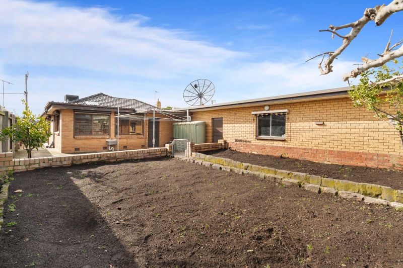 29 Burbank Drive, Reservoir