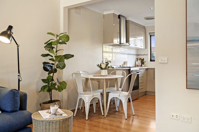 9/1 Rochdale Square, Lalor