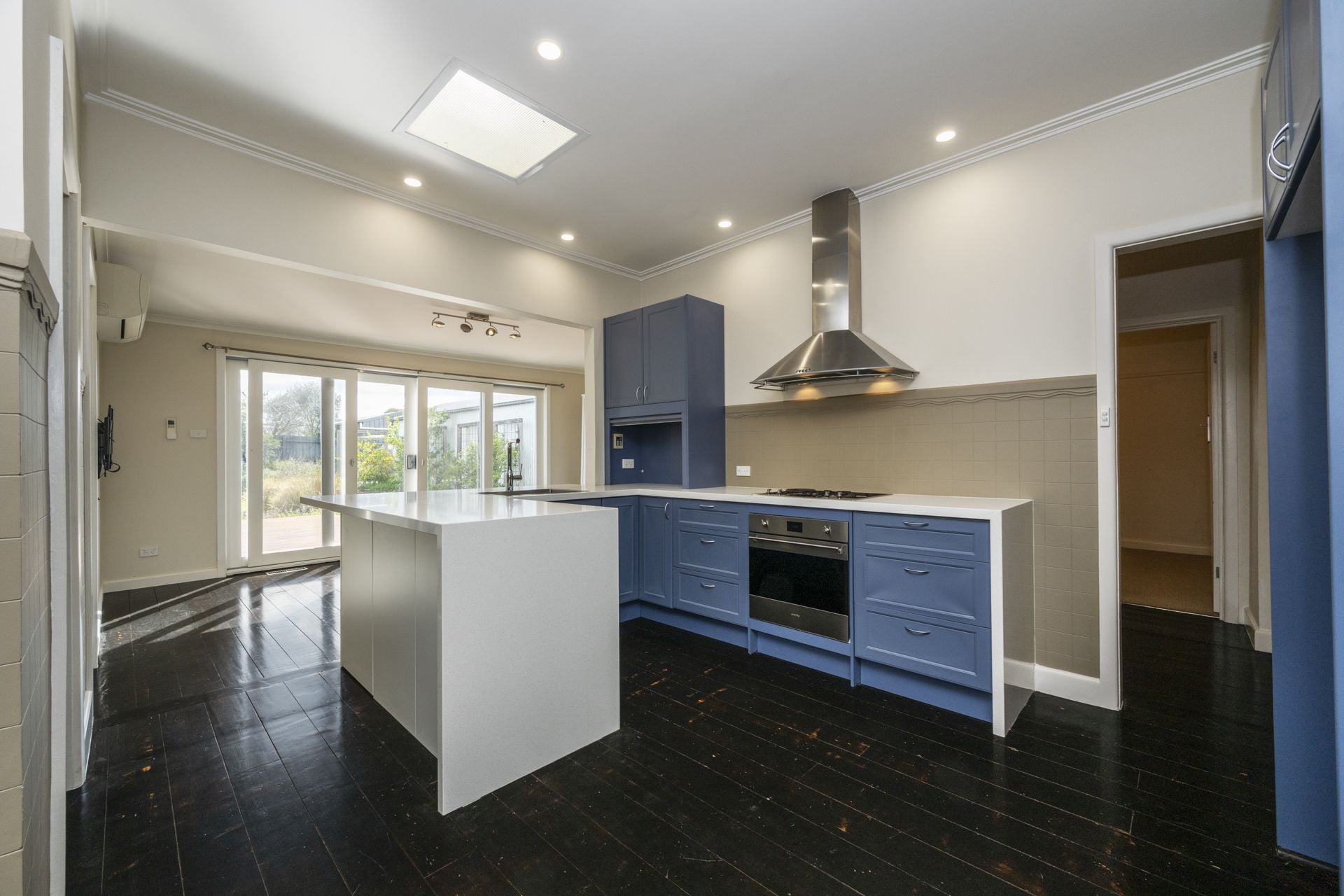 Spacious Family Home in Prime Greensborough Location