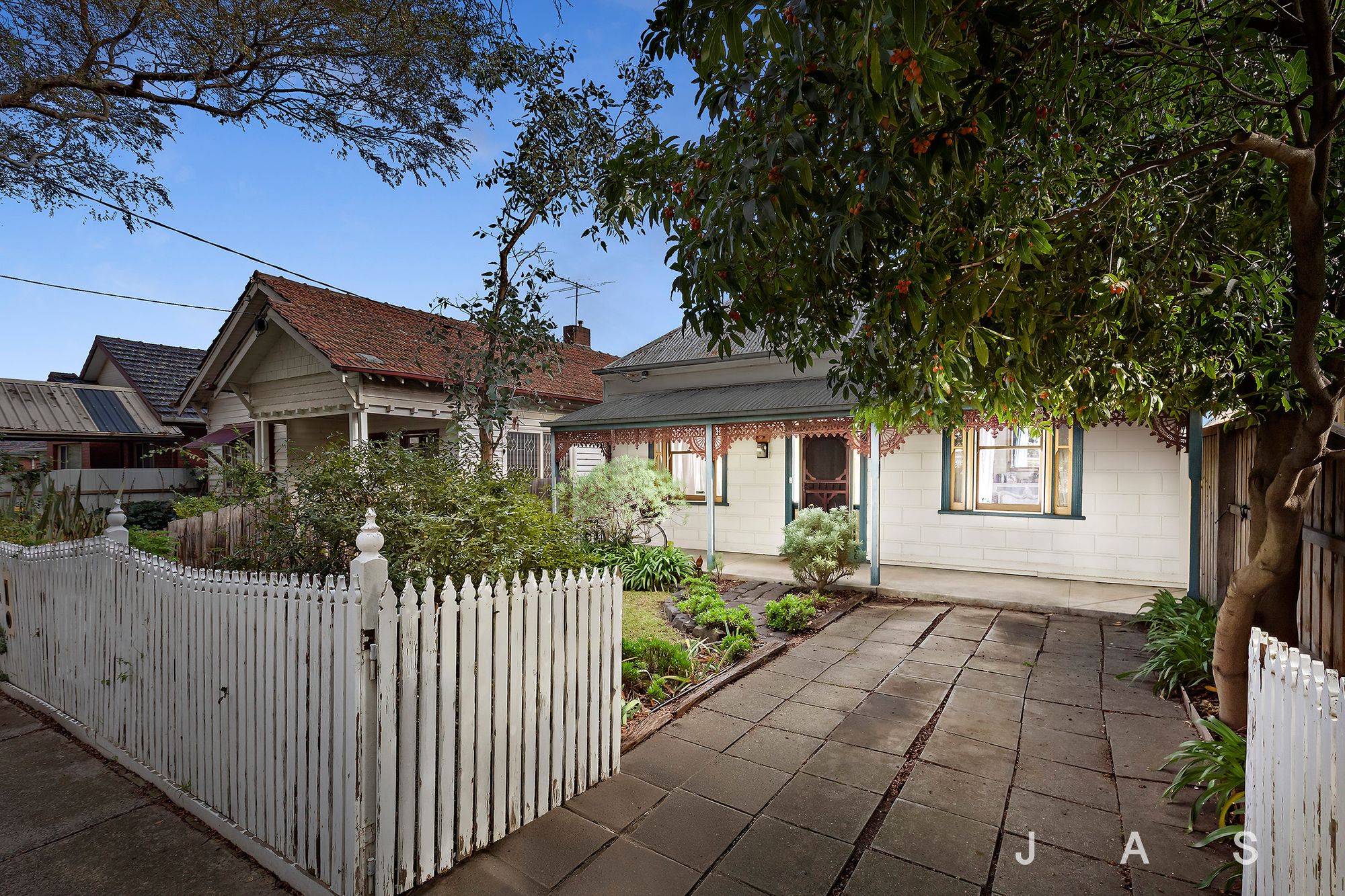 16 Commercial Road Footscray VIC, Footscray - Thumbnail 2
