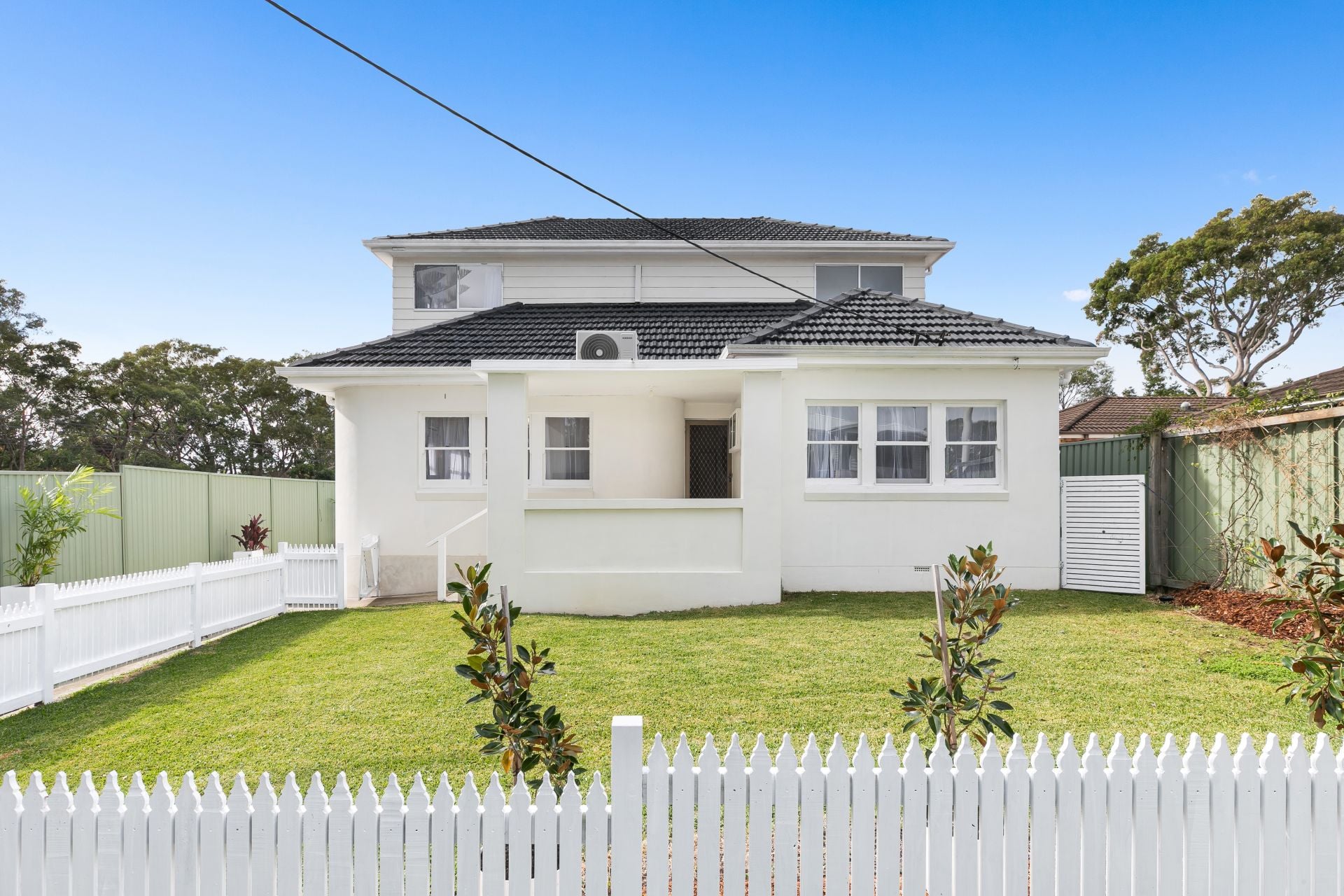 18 Harnleigh Avenue Woolooware NSW, Woolooware - Thumbnail 2