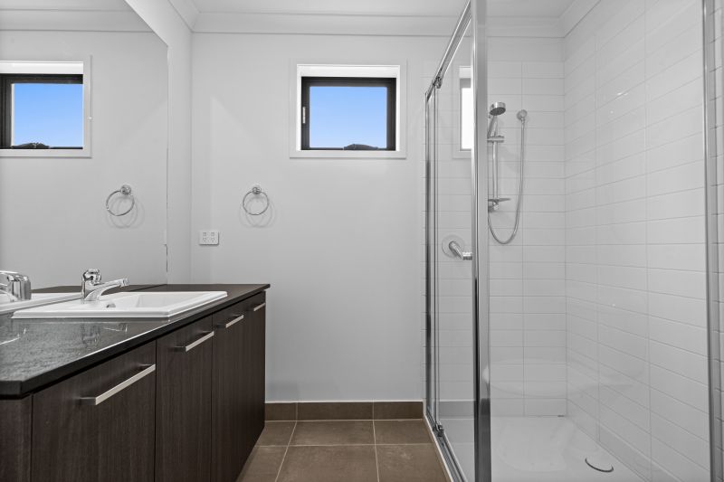 8 Parallax Walk, Wollert