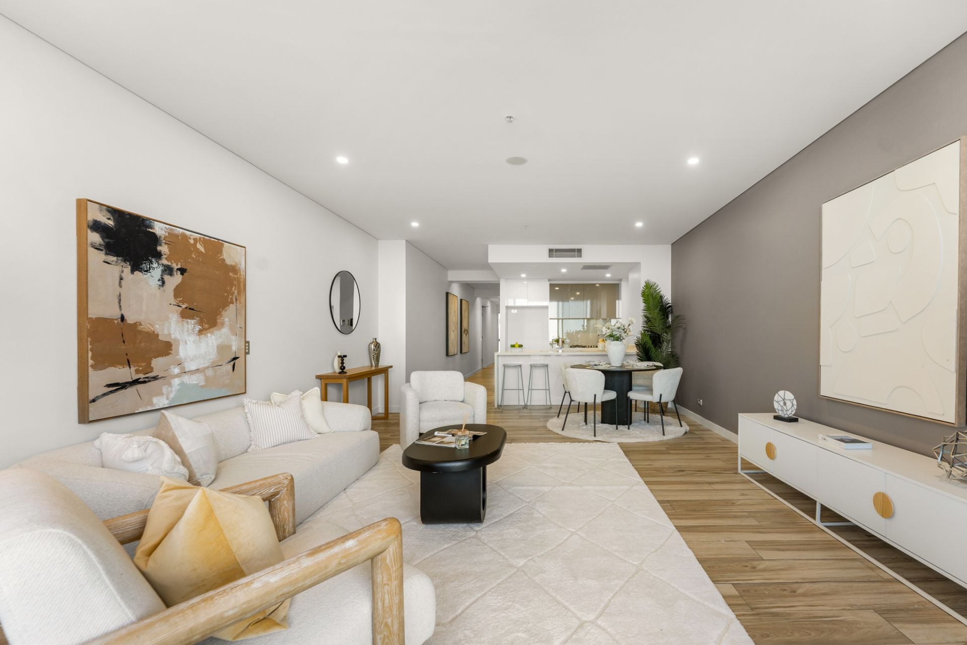 3412/2 Como Crescent, Southport - Thumbnail 7
