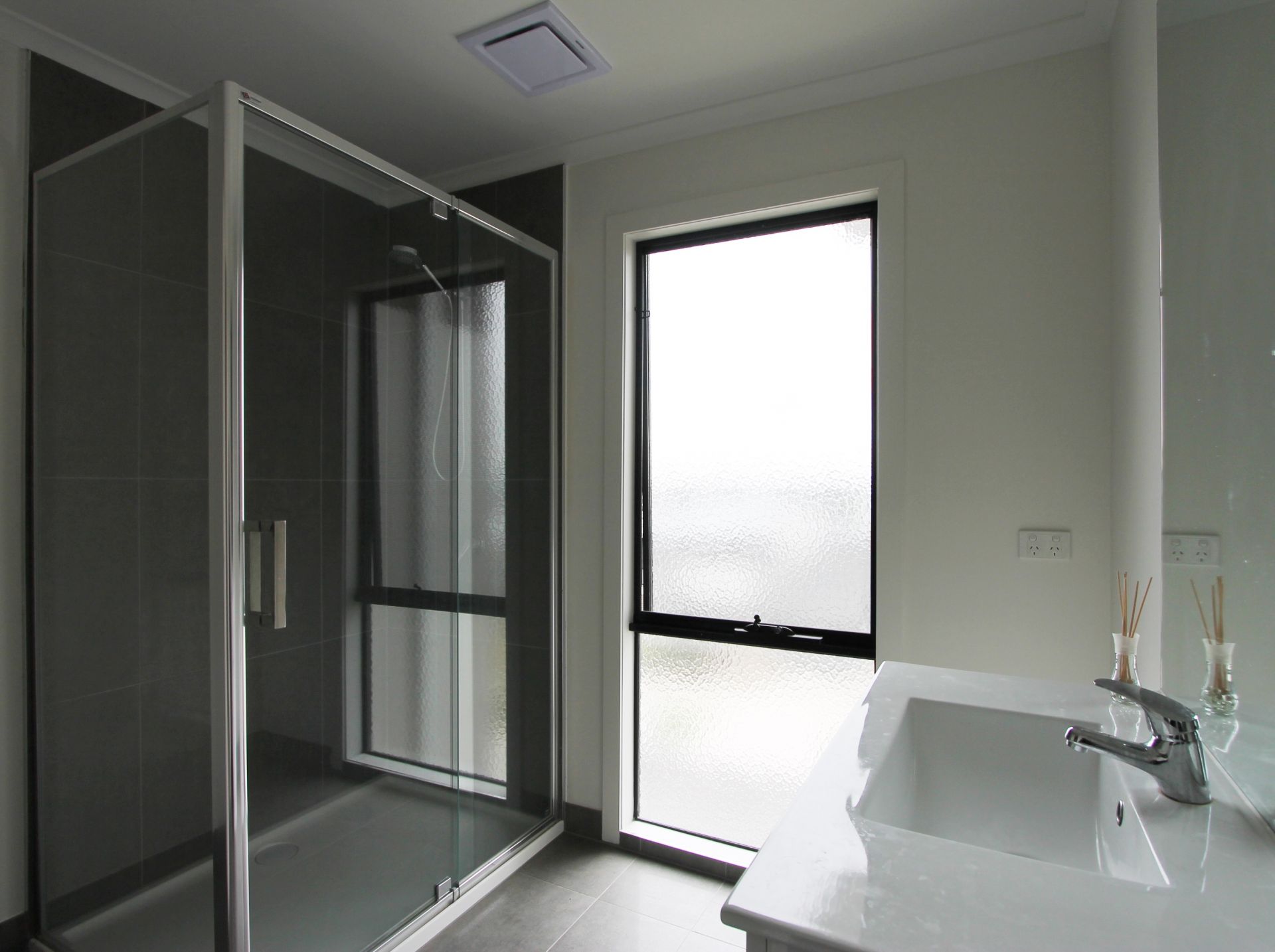 Modern Home, Prime Location!