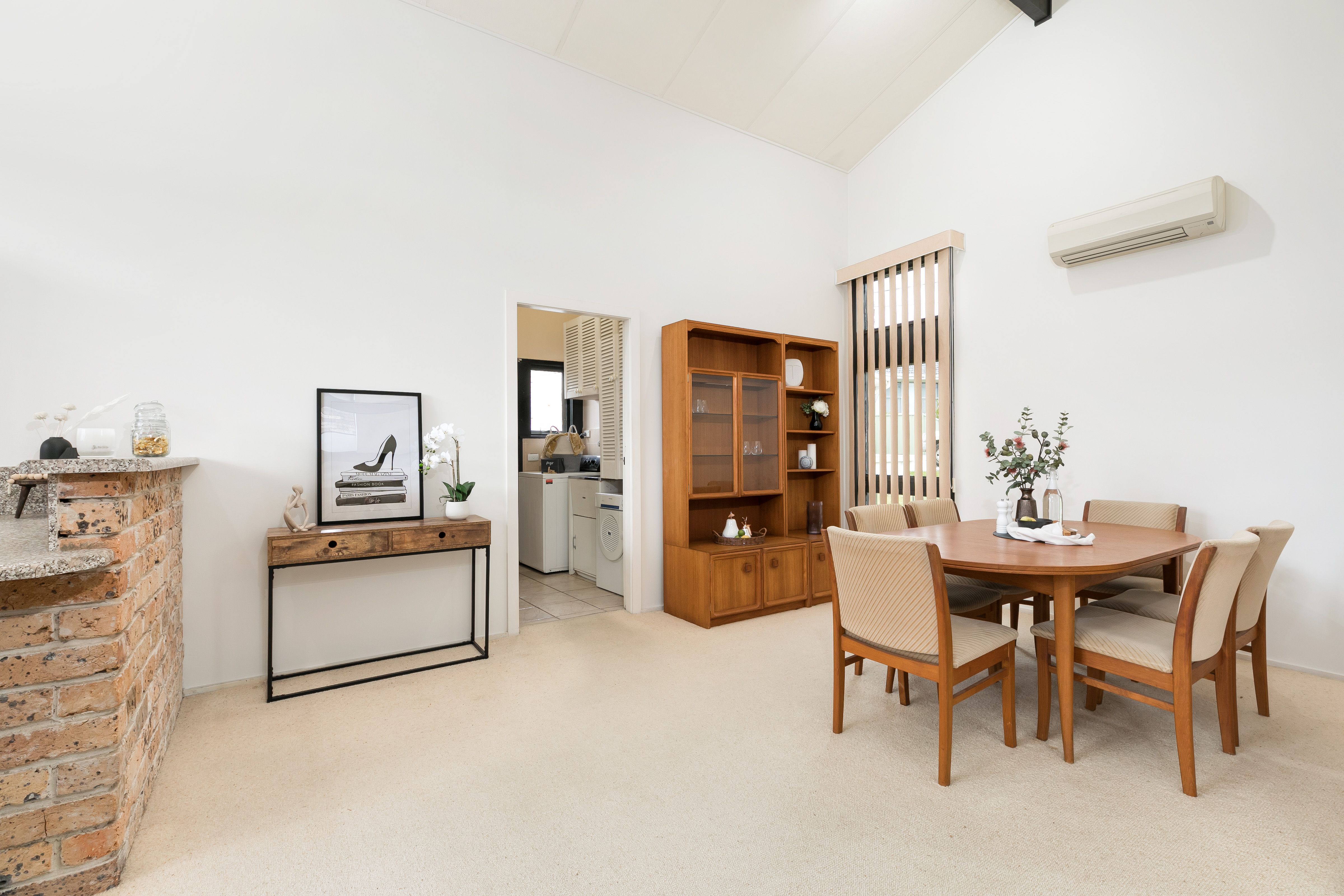 3 Doris Avenue MIRANDA 2228
