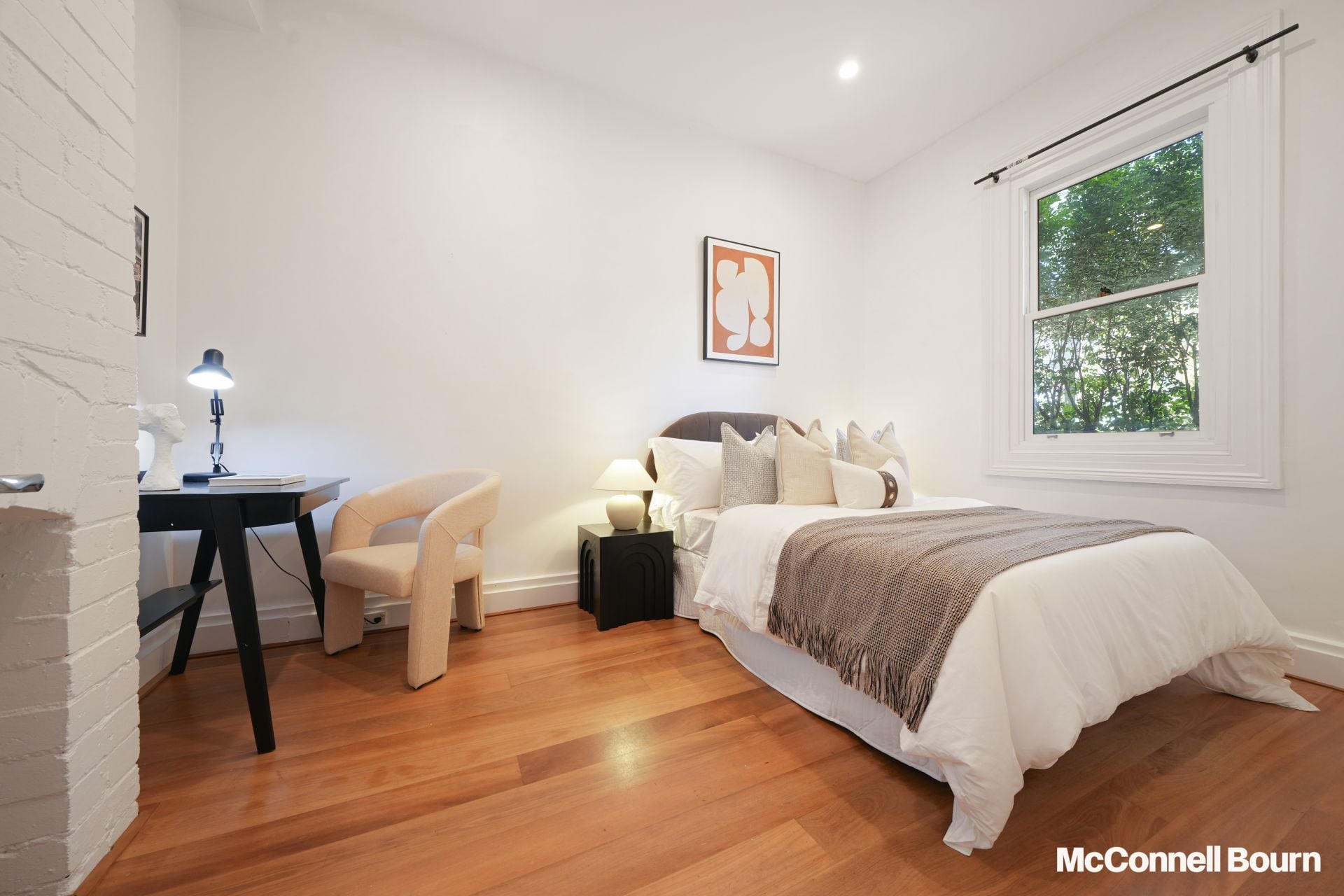 126 MITCHELL ROAD, Alexandria, Alexandria - Image 1