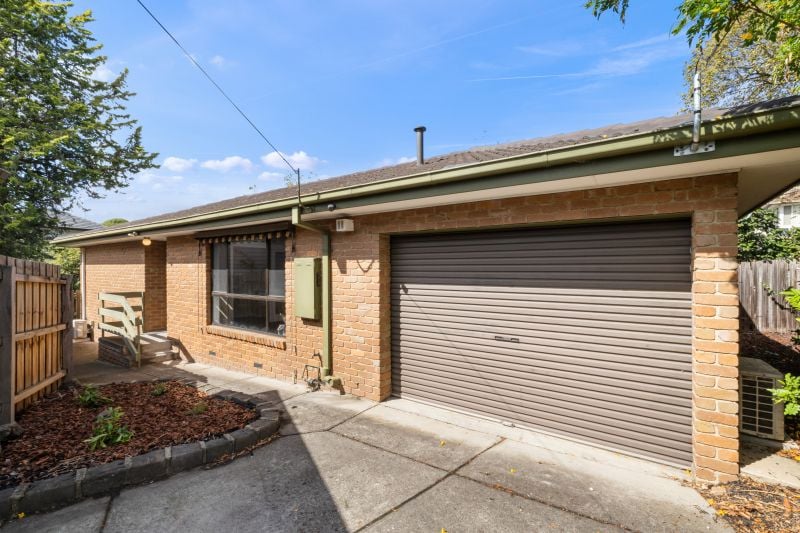 2/2 Reeves Street, Watsonia