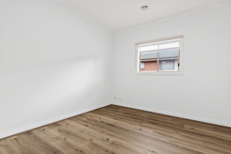 5 Hawthorn Court, Mill Park