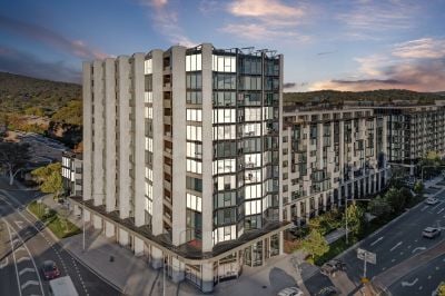 Reid 326/81 Cooyong Street
