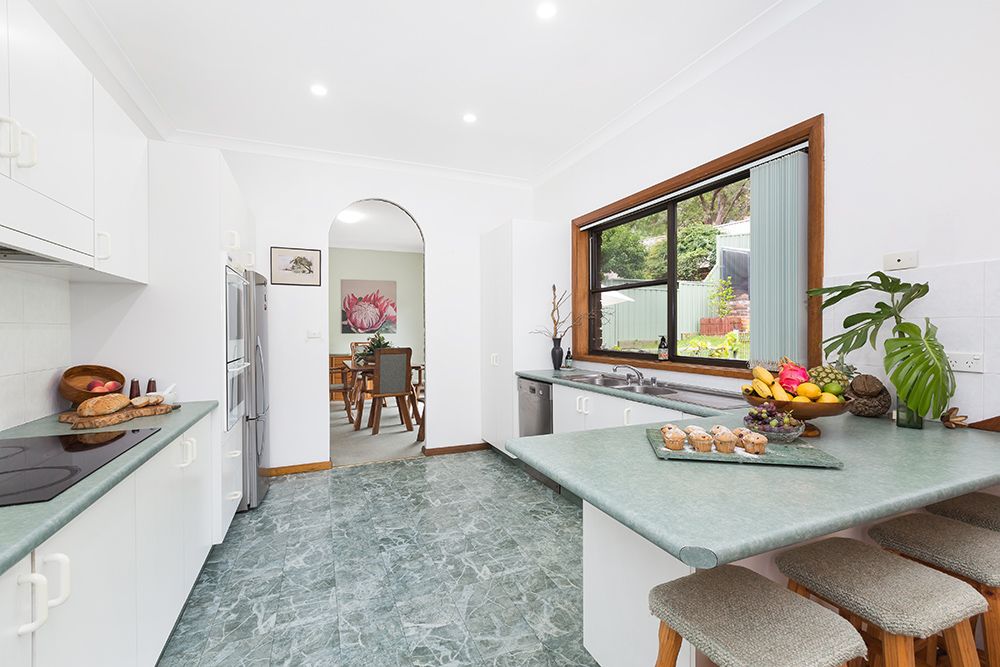 17 Urana Road YARRAWARRAH 2233