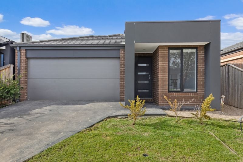 9 Camrose Street, Mickleham