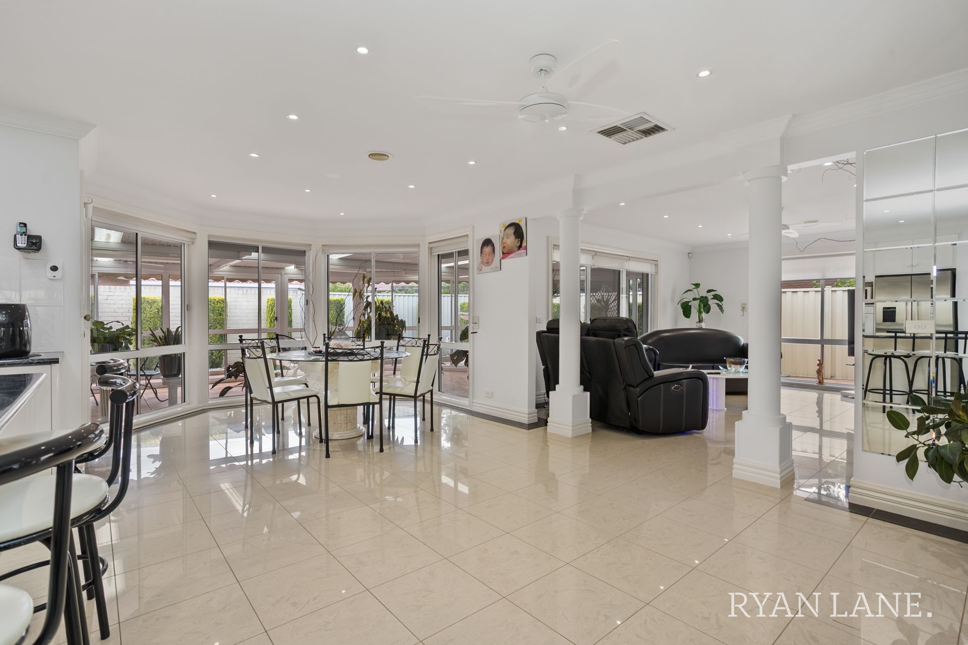 17 Mintaro Way Seabrook VIC, Seabrook - Thumbnail 2