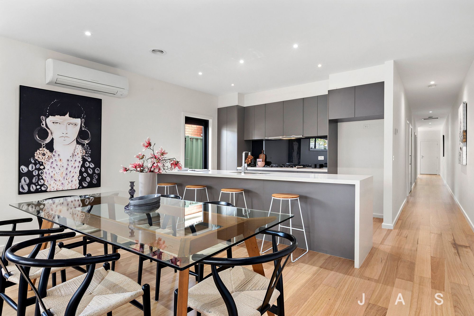 55b Vernon Street, South Kingsville, South Kingsville - Thumbnail 4
