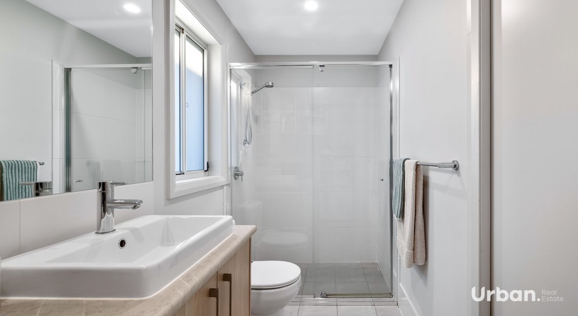 Oran Park 2/2 Lazich Lane