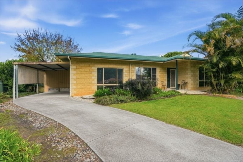 8 Raymond Close BELLINGEN NSW
