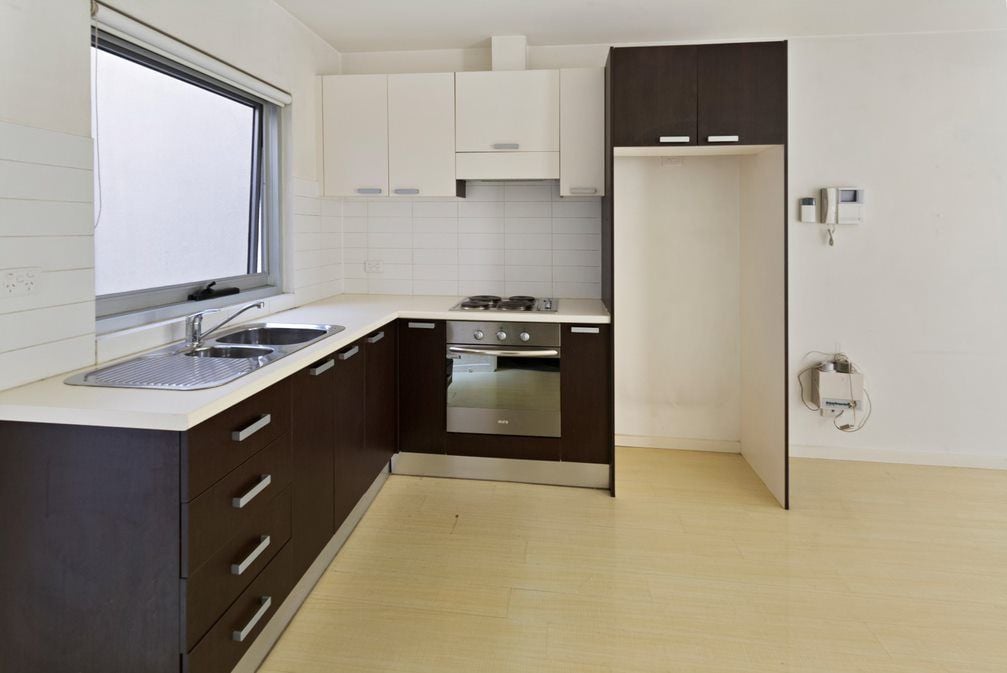 GREAT LOCATION!