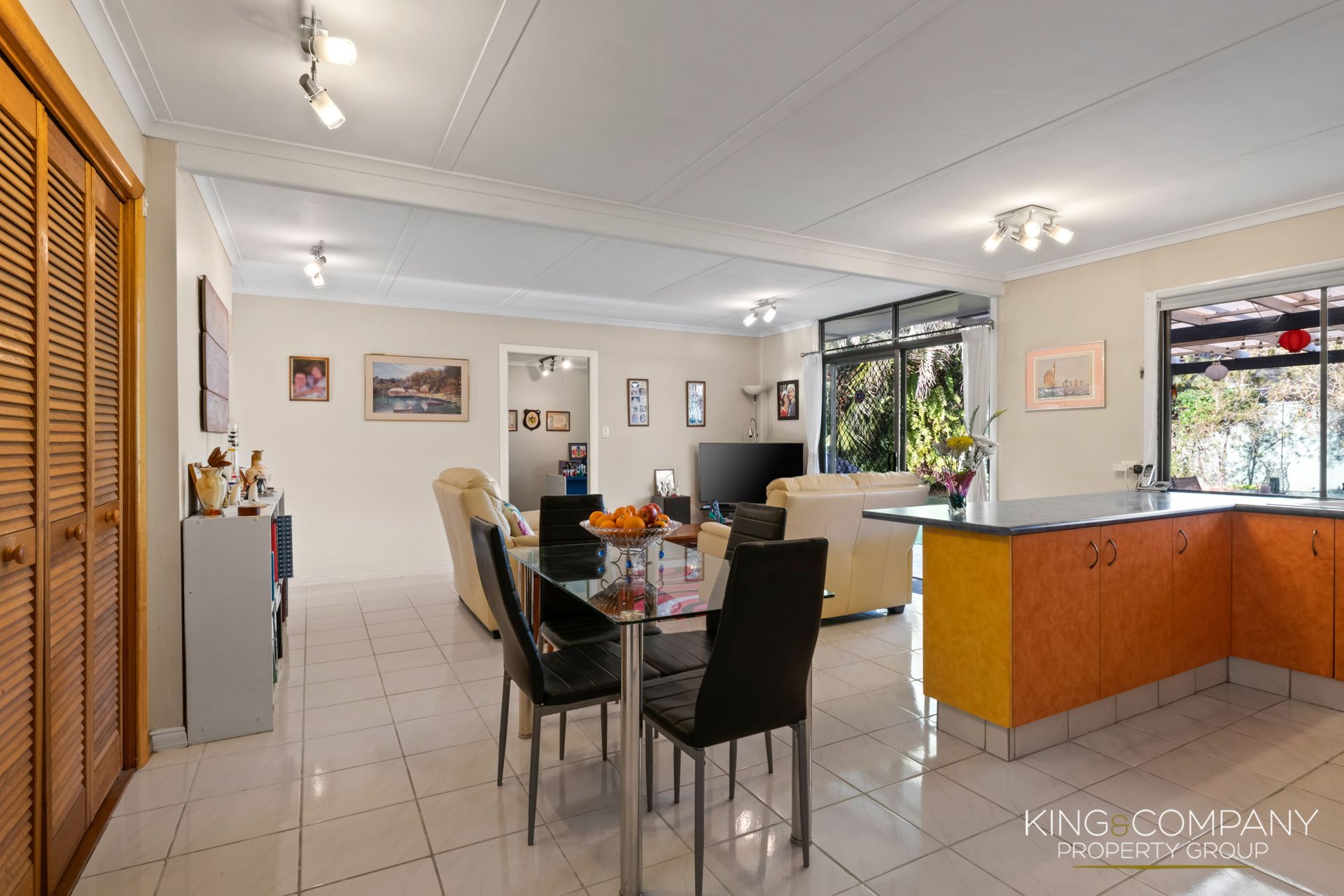 8 Farr Court, Daisy Hill, Daisy Hill - Thumbnail 4