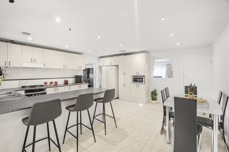 27 Poplar Street, Thomastown