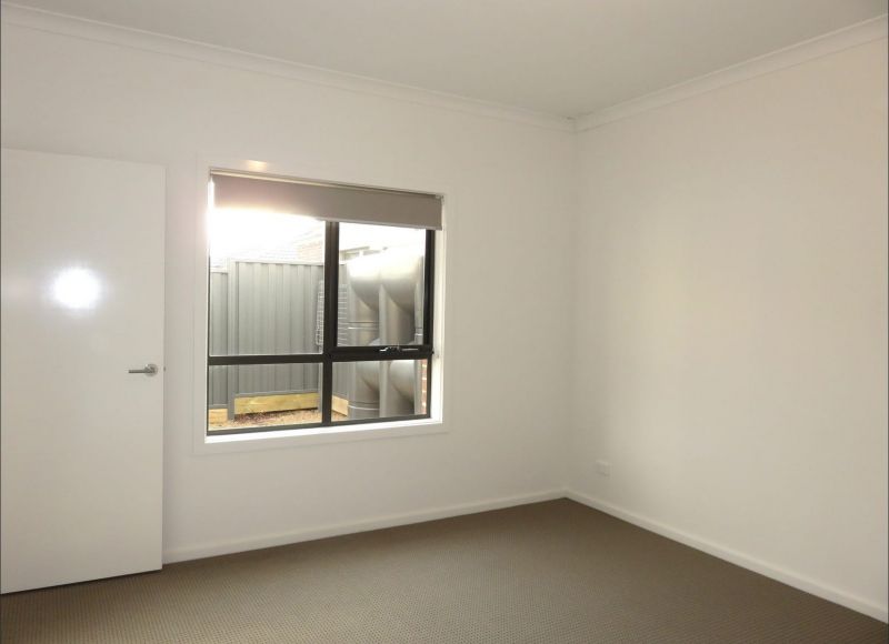 11 Quartz Grove, Epping