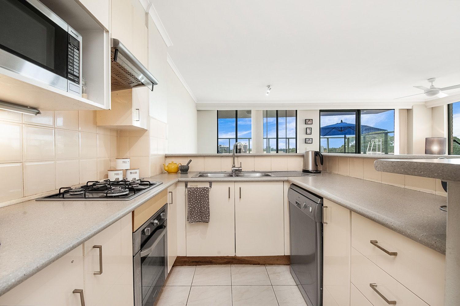 45/107-115 Pacific Highway, Hornsby, Hornsby - Thumbnail 4