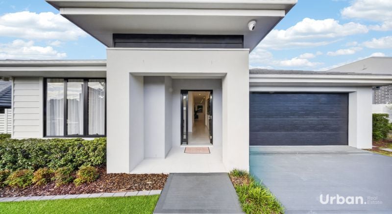 44 Settlers Boulevard