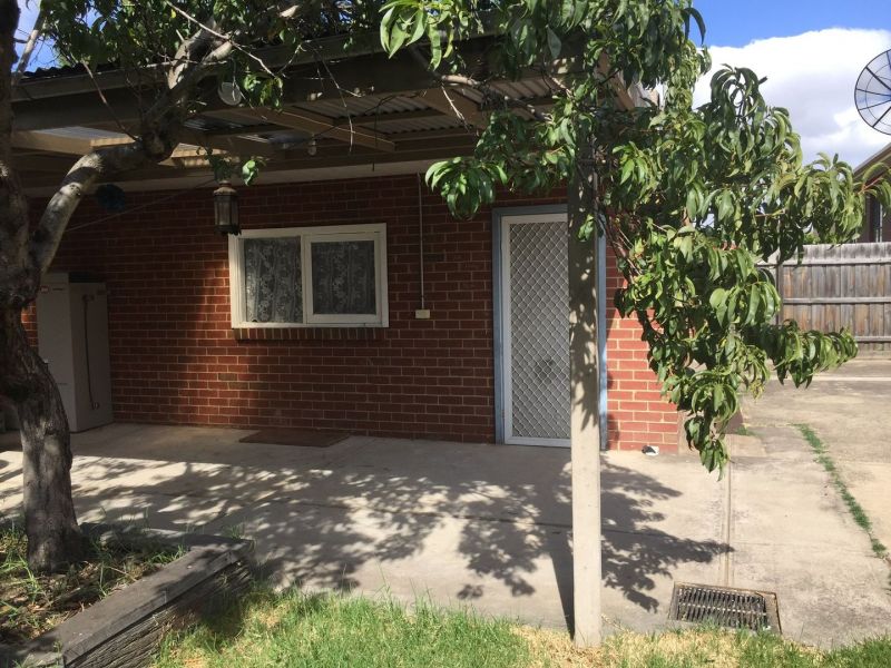 155 Mahoneys Road, Reservoir