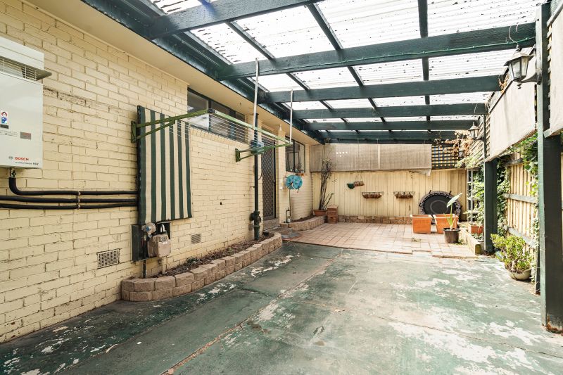 1 Barnsley Street, Nunawading