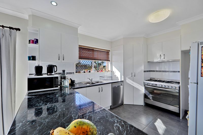 8 Hinkler Street, Childers, Childers - Thumbnail 8
