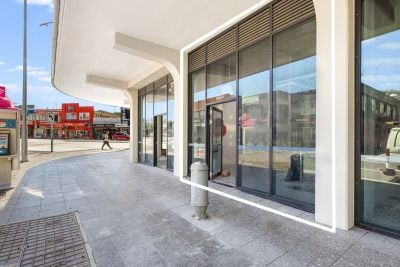 Dee Why - Shop 5/8 Oaks Avenue
