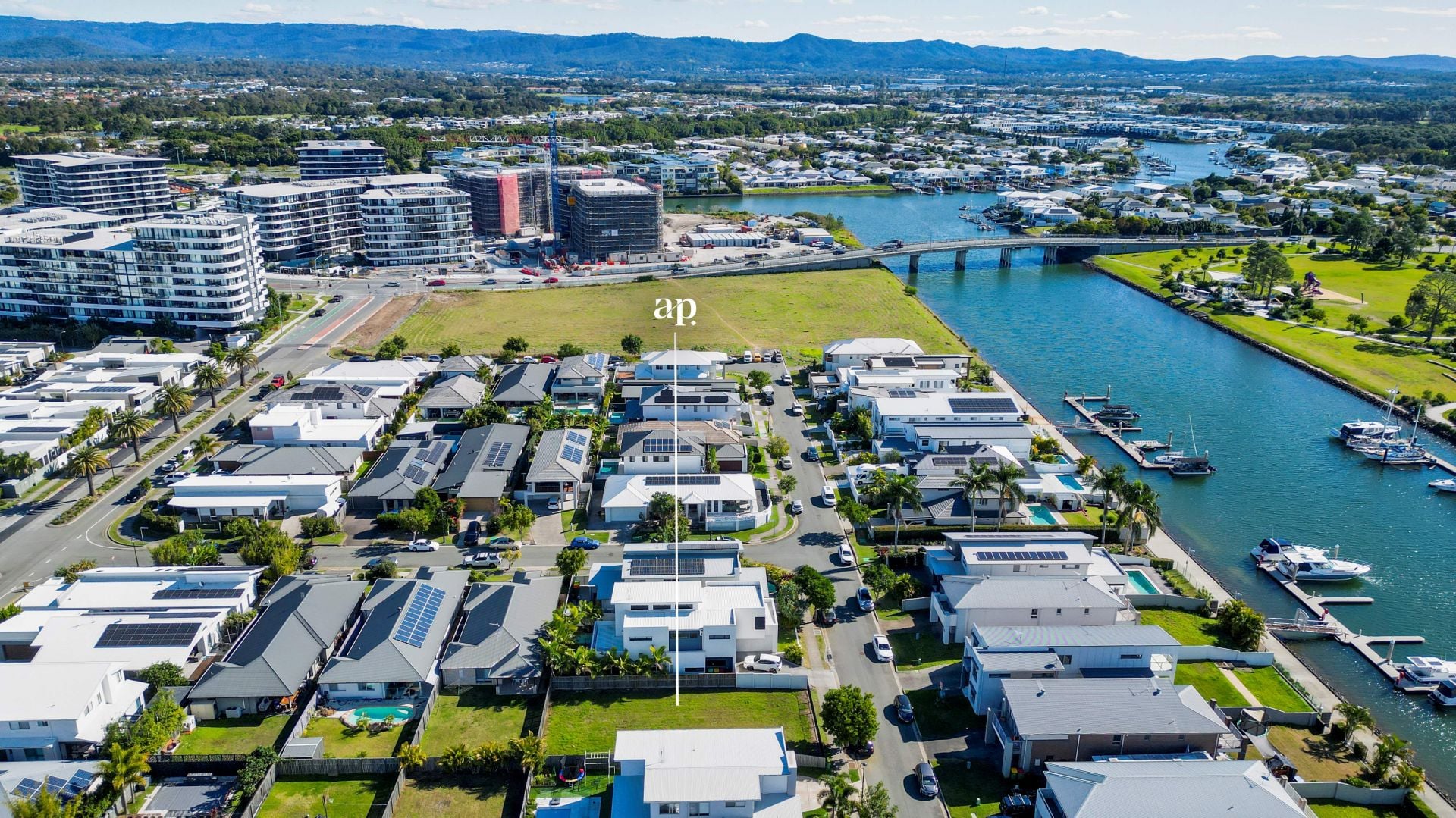 62 North View Street, Hope Island - Thumbnail 4